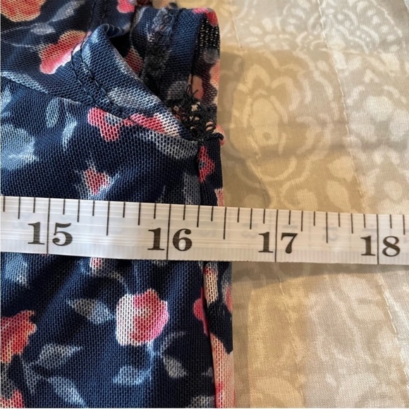 Abercrombie & Fitch Floral Lace Crochet Pleated Short Sleeve Mini Dress Small - Picture 10 of 11